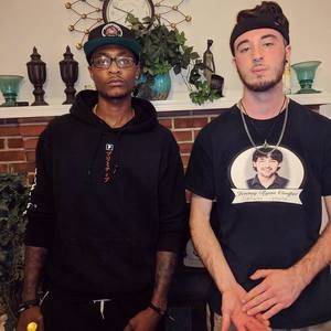 Meet your Posher, Tay